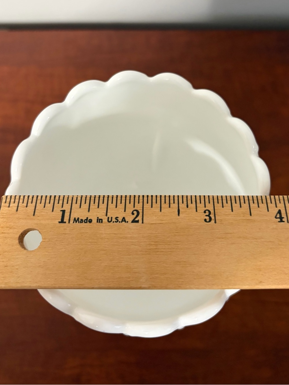 White Scalloped Milk Glass Goblet Vase - Picture 6 of 6